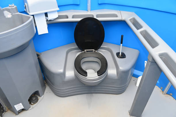 Best Portable toilet rental cost  in Chain Lake, WA